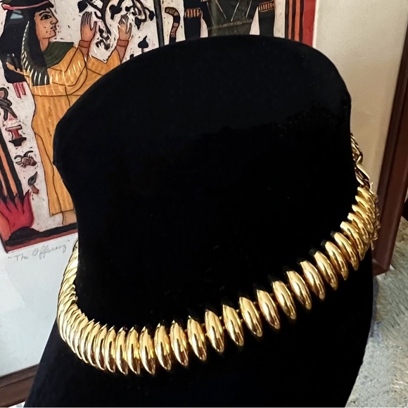 Domed Navette Contour Choker Necklace w/a Polished Finish - Picture 2 of 6